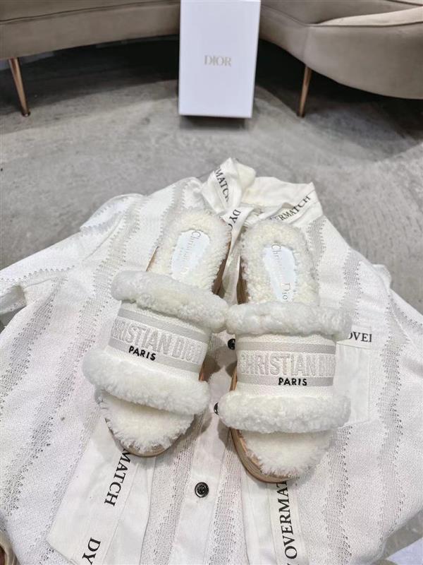 20251128184320175 290